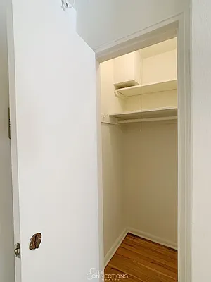 Rented by City Connections Realty | media 14