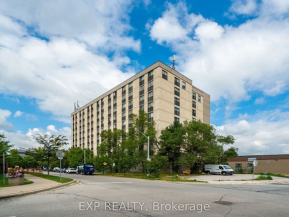2nd image of 2737 Keele St #312