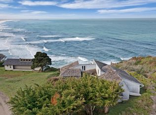 14940 Navarro Way, Manchester, CA 95459