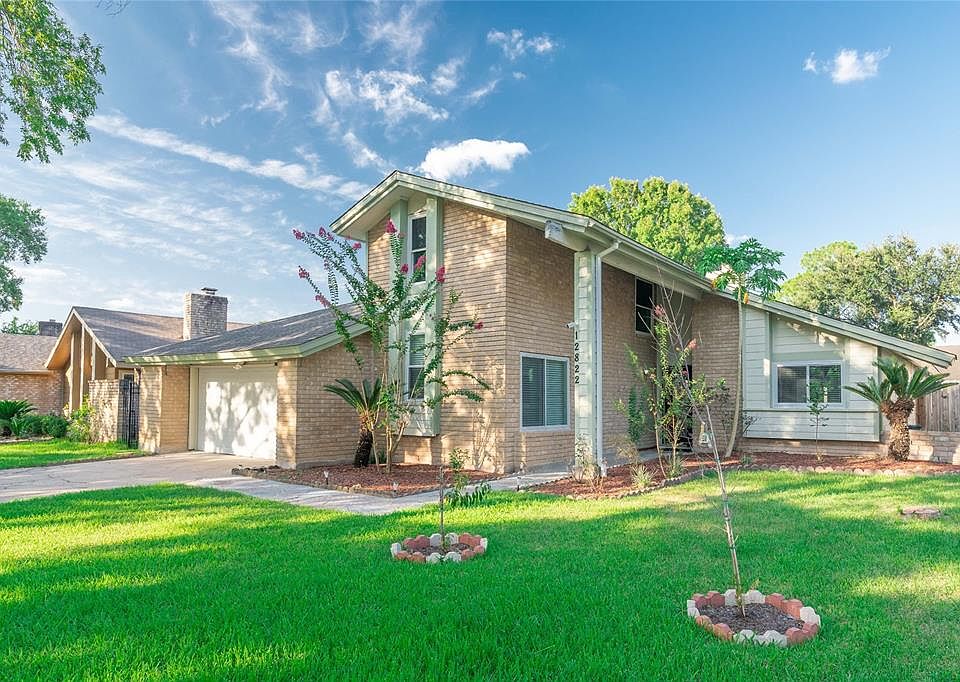 1st image of 12822 Tennis Dr