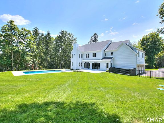2nd image of 4 Sycamore Drive