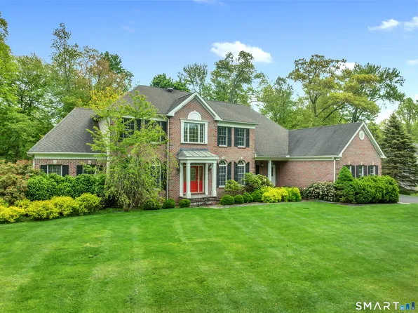 105 Beecher Road, Woodbridge, CT 06525