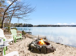 5262 Circle Dr, Traverse City, MI