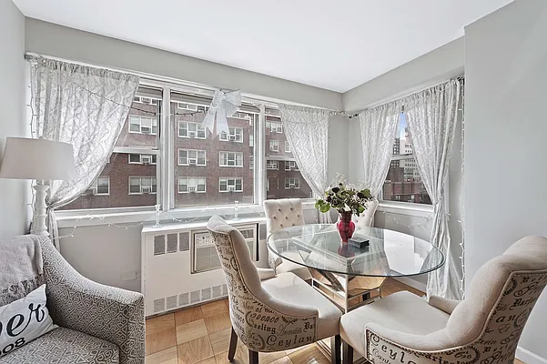 Rented by Compass | media 16