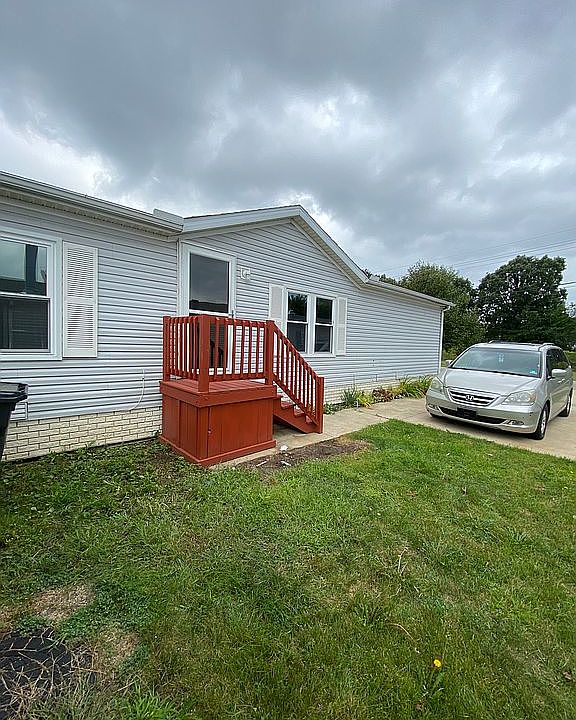 1st image of 9836 Hathaway Dr