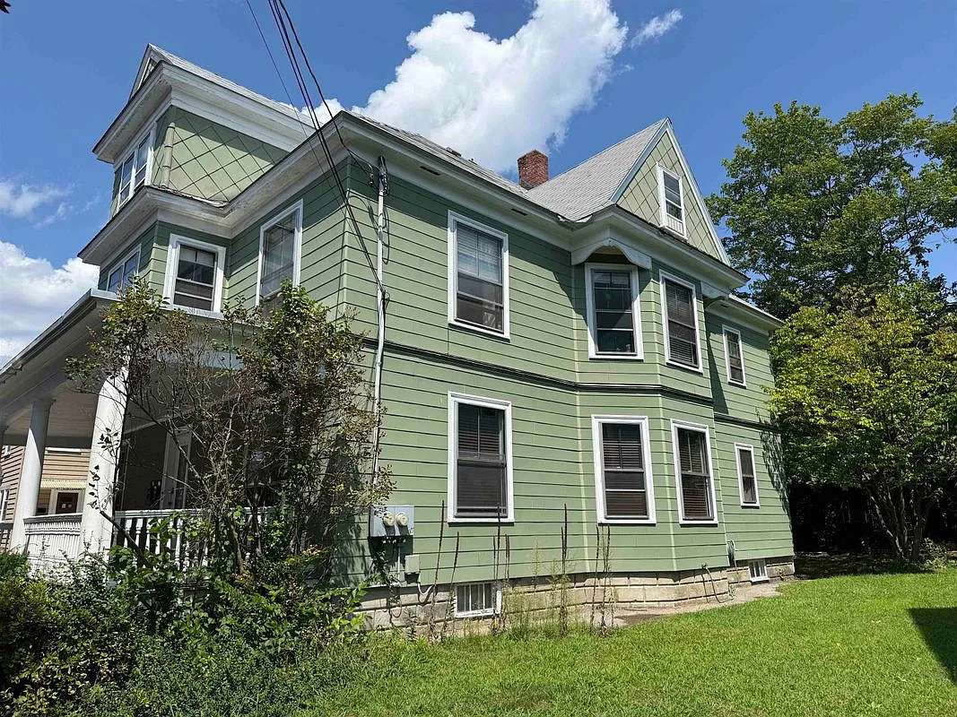 2 bed, 1.0 bath, 1621 sqft, $1,975 — Photo 4