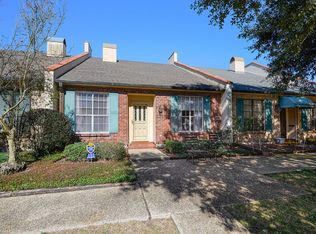222 McGehee Dr, Baton Rouge, LA 70815