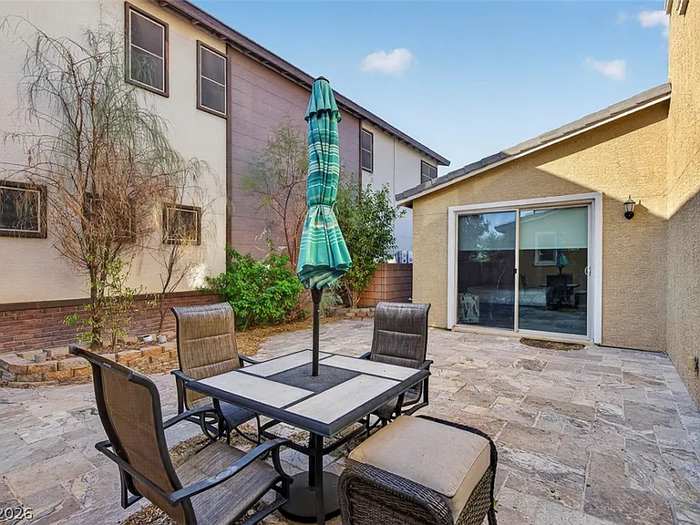 1100 E Sunset Rd — Photo 52