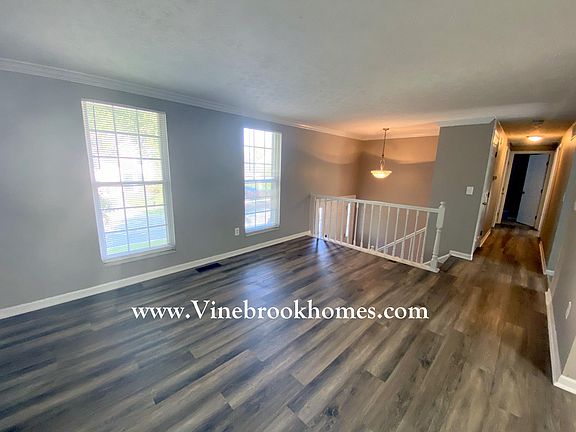 3rd image of 6254 Crooked Creek Dr