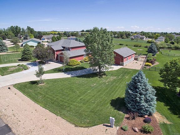 Exterior Side and Detached Garage/Barn
