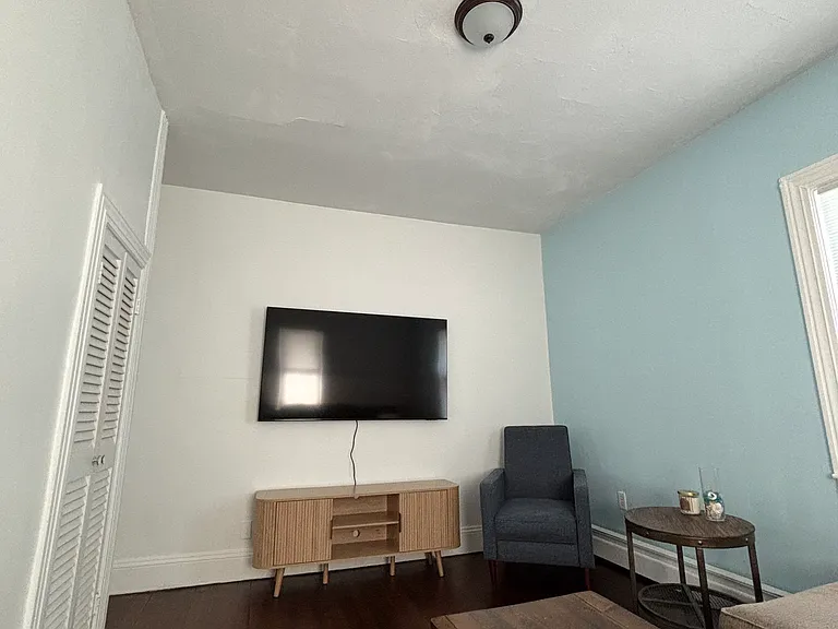 2 Chilton St #1 — Photo 21