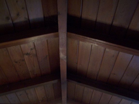 Craftsman wood ceiling In Livingroom