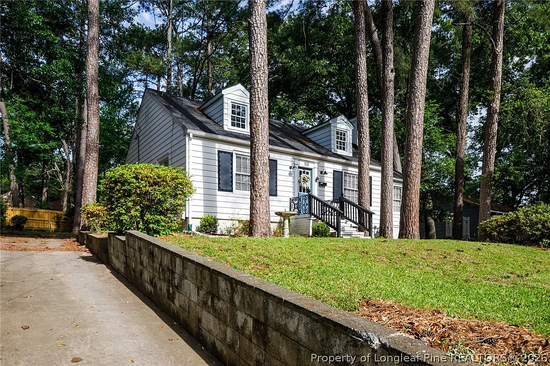 3 bed, 2.0 bath, 1550 sqft, $1,850 — Photo 1