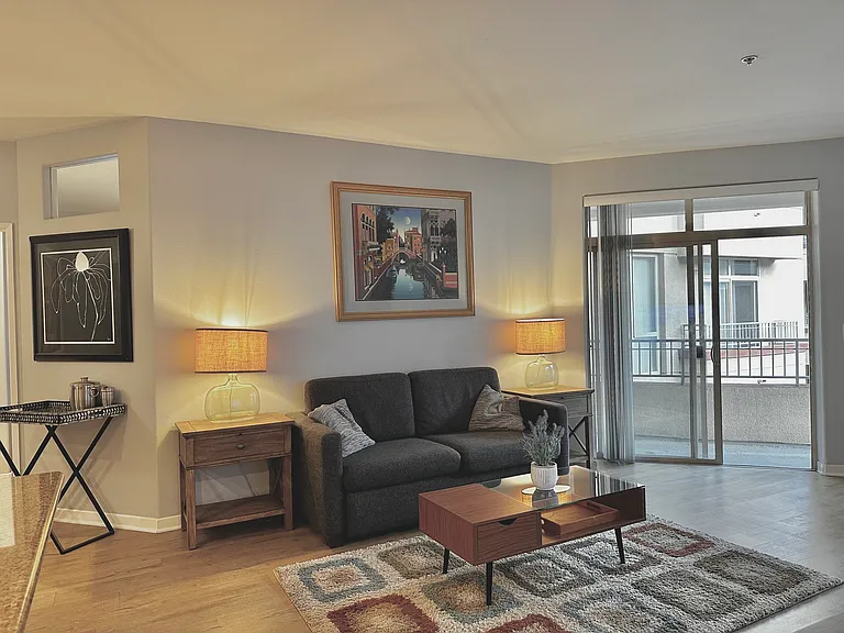 1501 Front St #533 — Photo 3