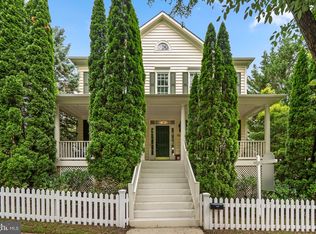 601 Bright Meadow Dr, Gaithersburg, MD 20878