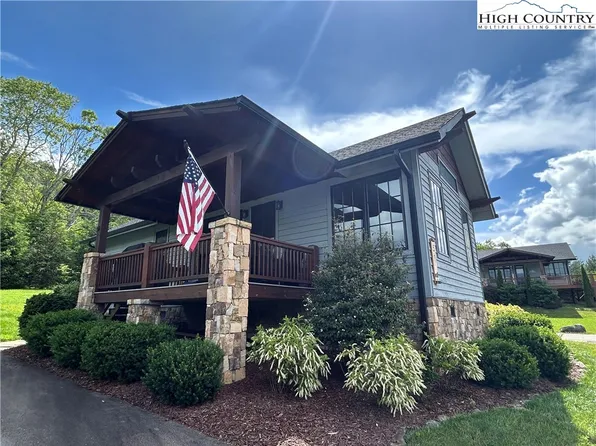 51 Valley View, Banner Elk, NC 28604