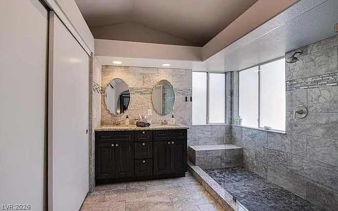2437 Twin Flower Cir — Photo 11