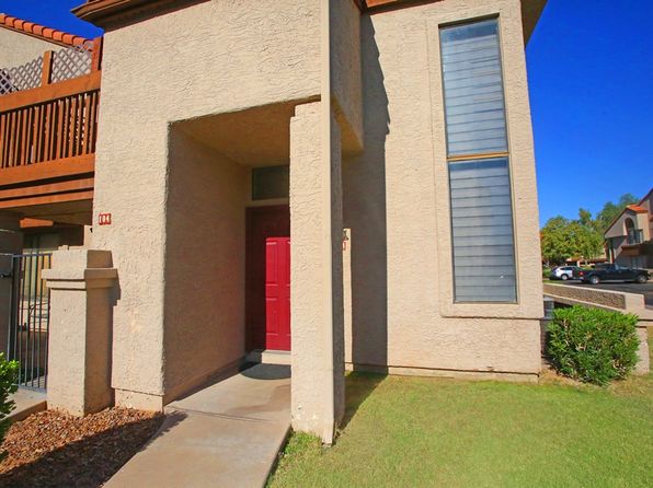 818 S Westwood APT 204