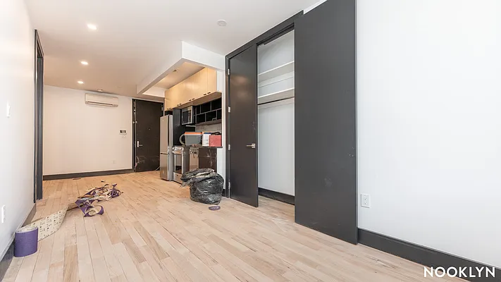 Rented by Nooklyn NYC LLC | media 25