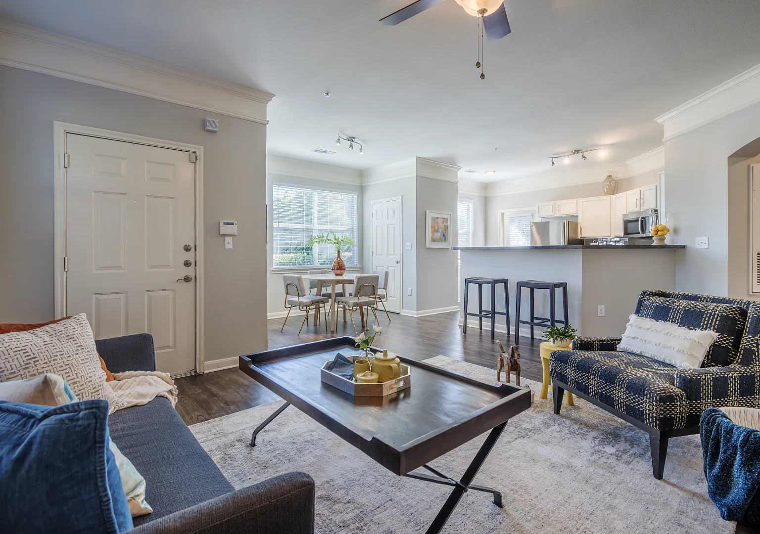 Parmer Place — Photo 2