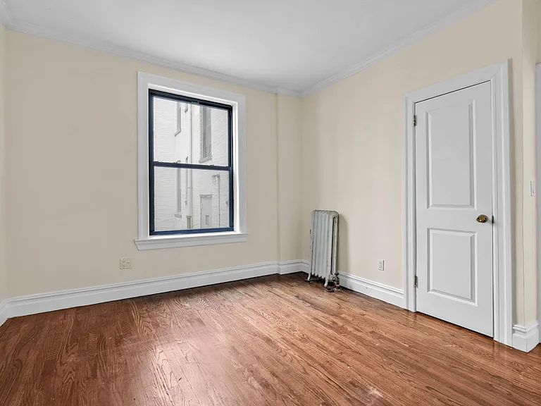 31-55 35th St #1R — Photo 8