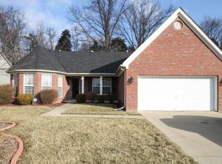 9019 Black Powder Ln, Louisville, KY