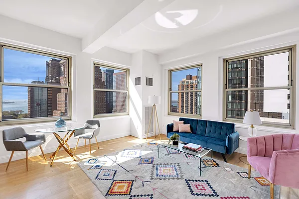 Sold by Compass | media 1