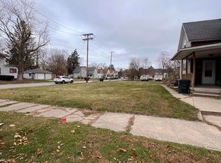 1325 Linden Ave, South Bend, IN 46628