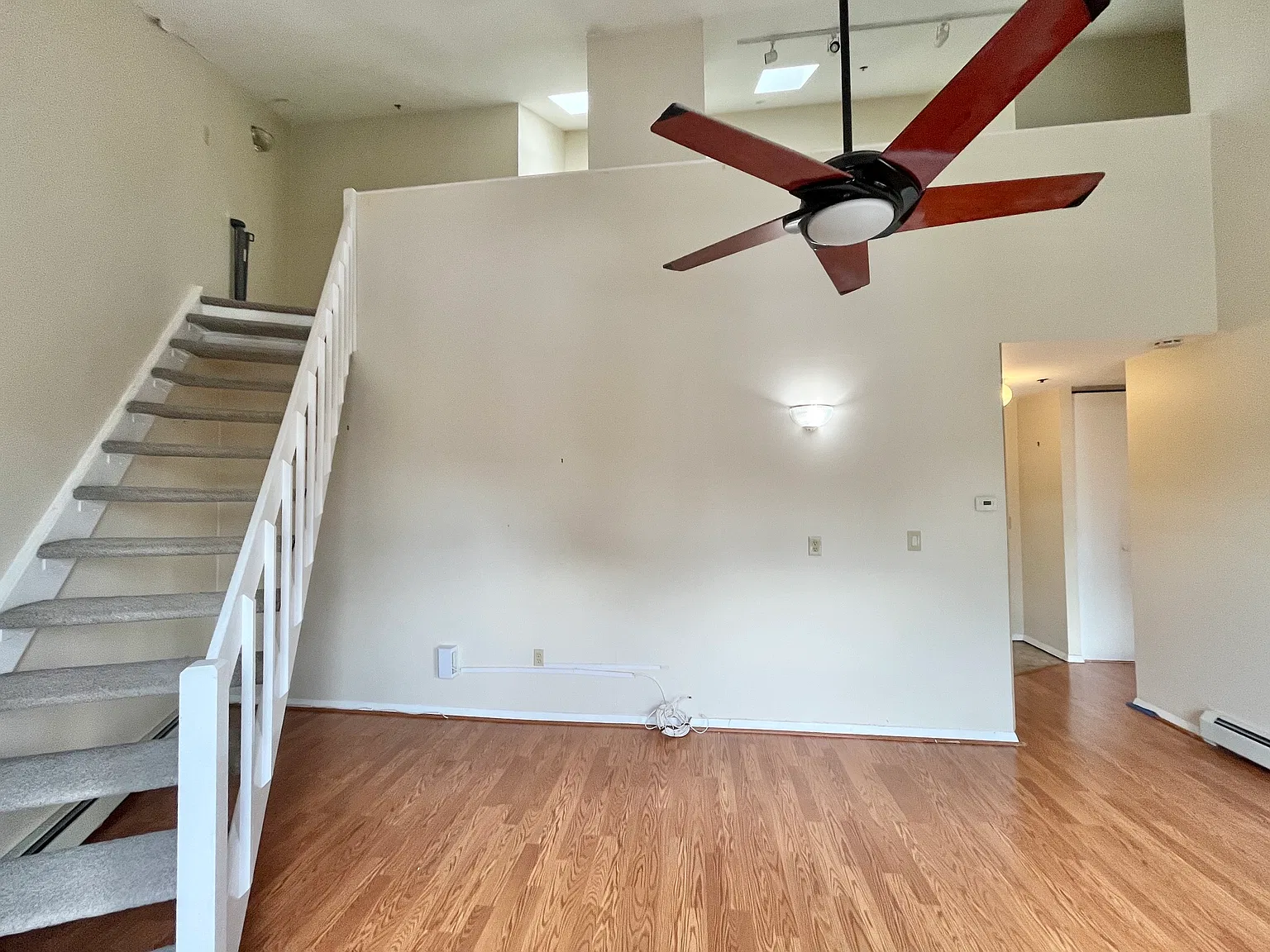 1 bed, $2,395 — Photo 2