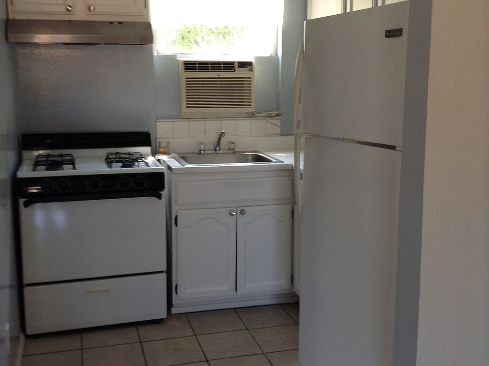 1st image of 3516 Portola Ave
