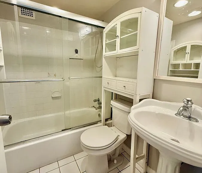 1816 New Hampshire Ave NW #202 — Photo 12