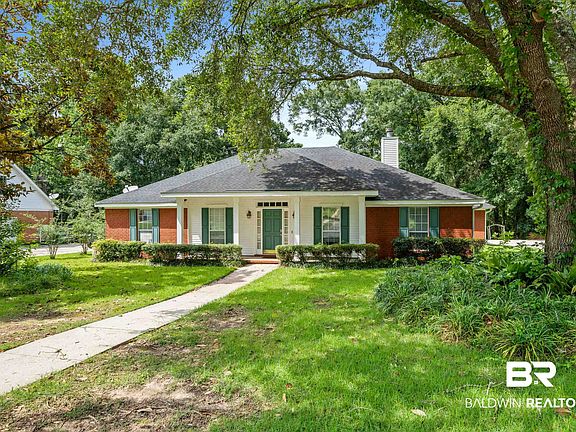 3rd image of 31251 Woodland Way