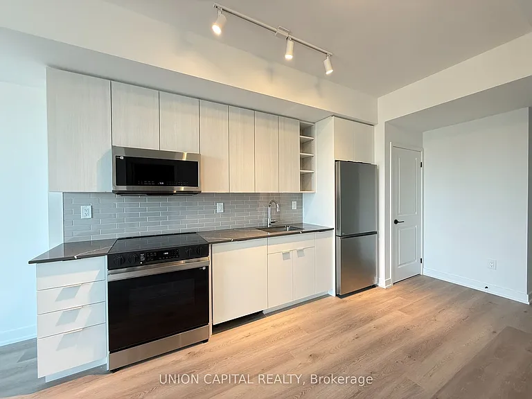 2075 Lakeshore Rd #2408 — Photo 6