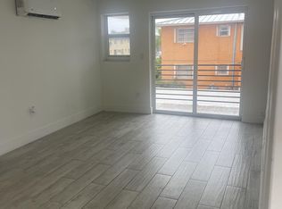 2008 SW 3rd St #4, Miami, FL 33135