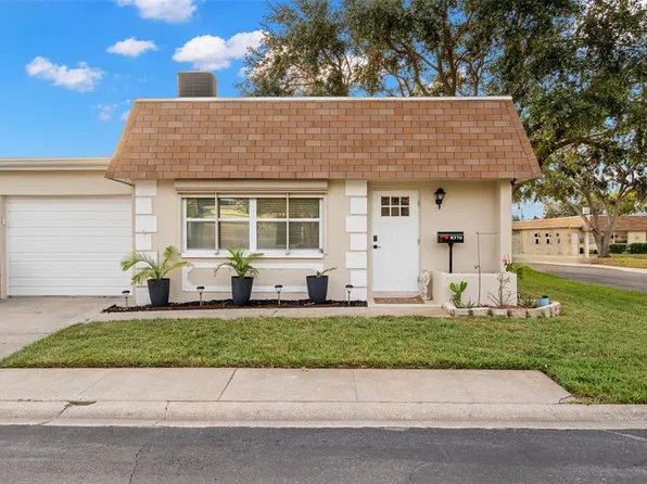 8370 Burgundy Dr N #8370, Pinellas Park, FL 33781
