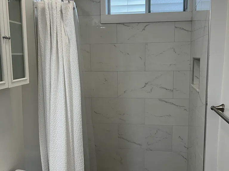 74 Russell St #1 — Photo 8