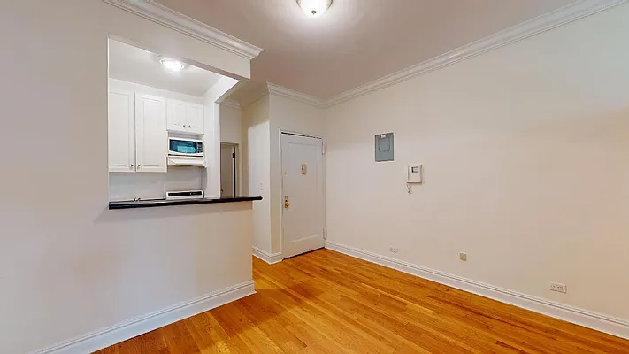 Rented by Bond New York | media 2