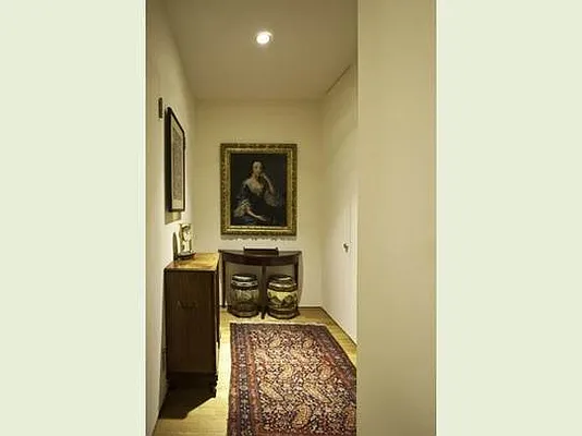 Sold by Stribling | media 4