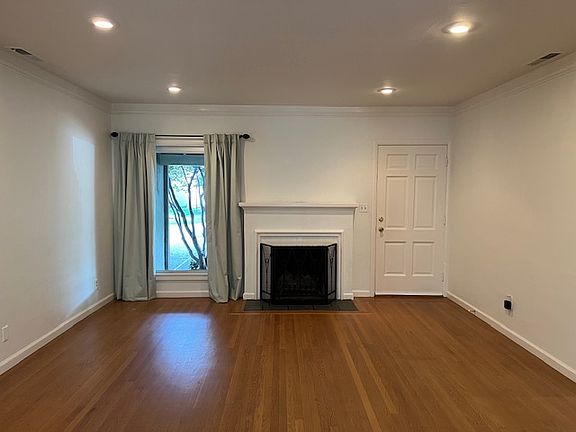 3rd image of 176 San Antonio Way