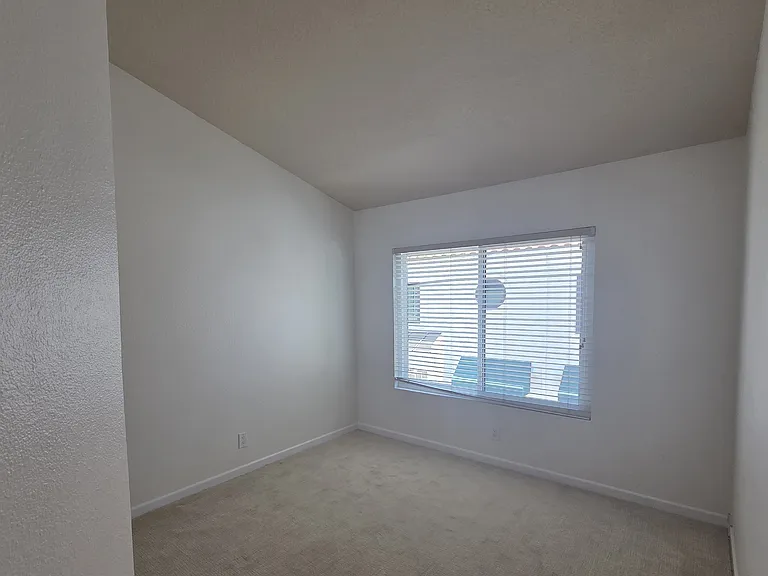 7492 Seabluff Dr #107 — Photo 28
