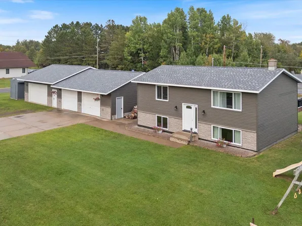 808 Center Dr NW, Chisholm, MN 55719