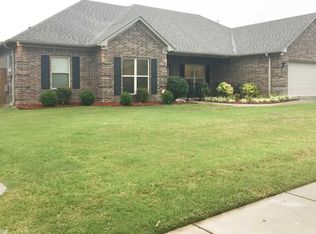 1730 Josh Dr, Conway, AR 72034
