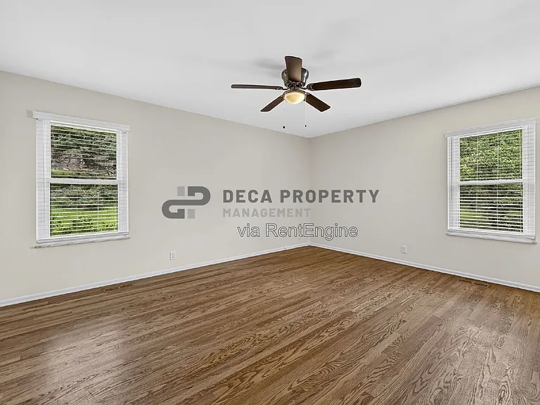 10327 Dorenshire Ct — Photo 26