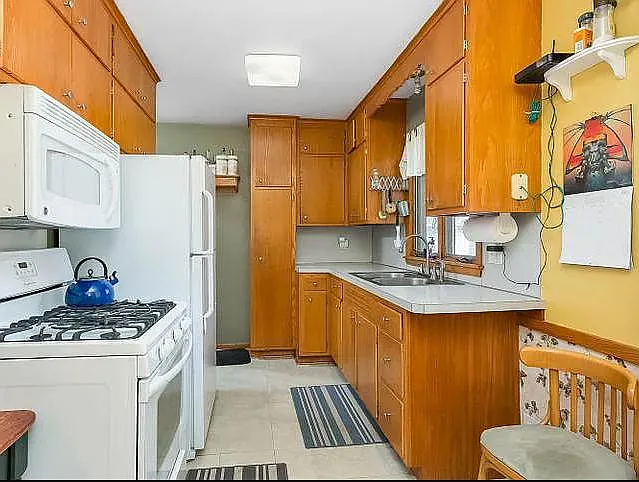 7324 Oliver Ave S — Photo 4