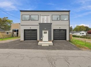 1572 Van Buren, Olcott, NY 14126