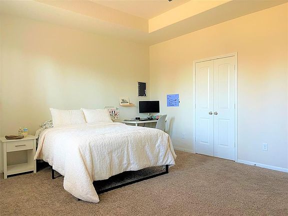 4th image of 21615 Royal Troon Dr