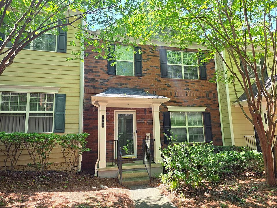 1st image of 1208 Charleston Ct