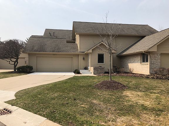 3rd image of 8052 Pepperwood Dr