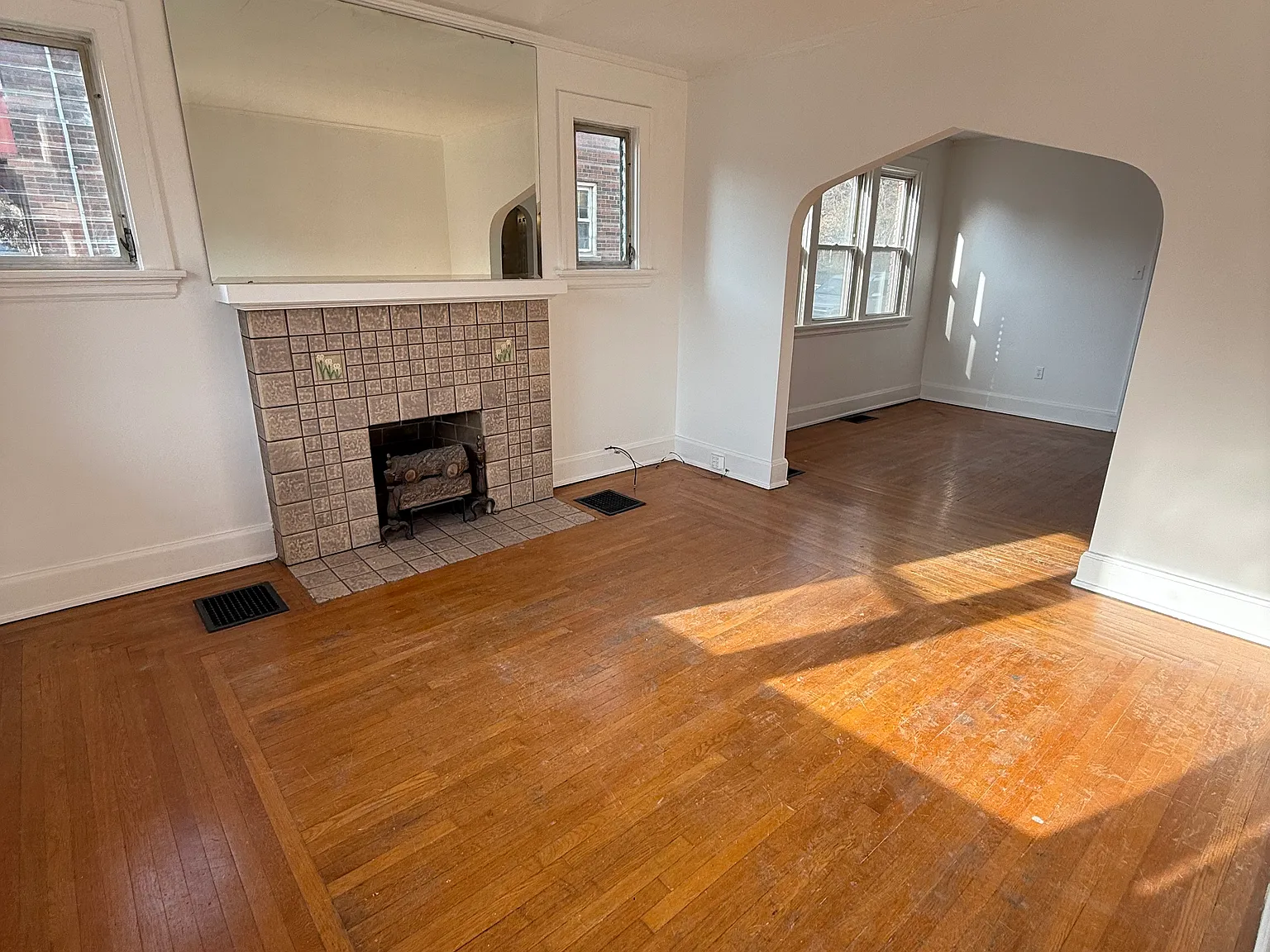1 bed, 900 sqft, $1,095 — Photo 4