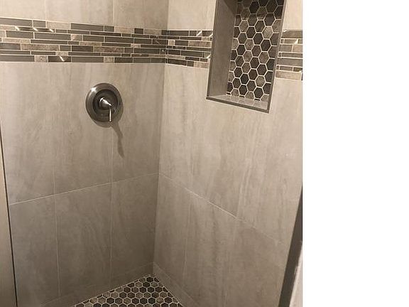 4th image of 3346 Mira Vista Cir